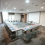 Campanile Paris Cdg Airport Villepinte 3*