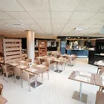 Campanile Paris Cdg Airport Villepinte 3*