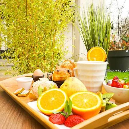 Campanile Paris Cdg Airport Villepinte Hotell 3*