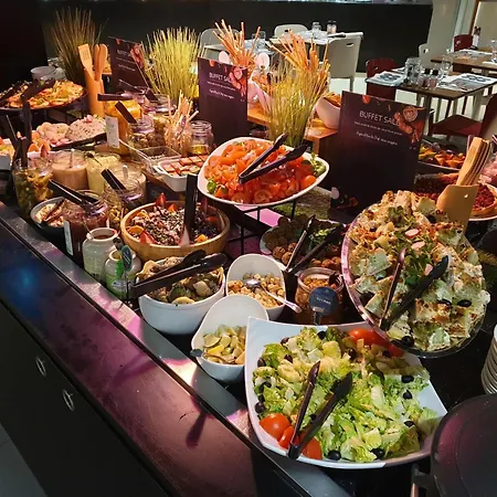 Campanile Prime - - Aeroport Paris Cdg Hotel 3*
