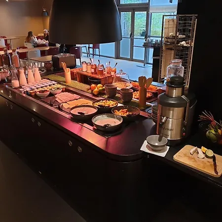 Campanile Paris Cdg Airport Villepinte Hotel 3*