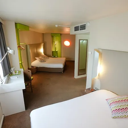 Campanile Paris Cdg Airport Villepinte Hotel