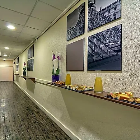 Campanile Prime - - Aeroport Paris Cdg 3*