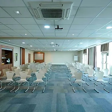 Campanile Prime - - Aeroport Paris Cdg 3*