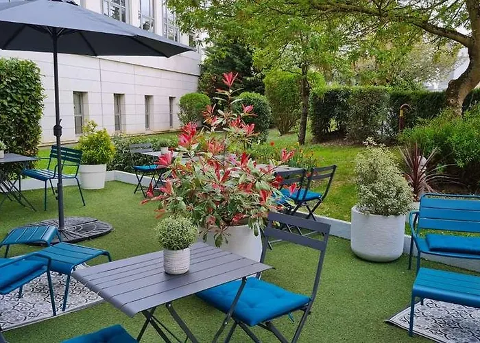 Campanile Paris Cdg Airport Villepinte Hotel