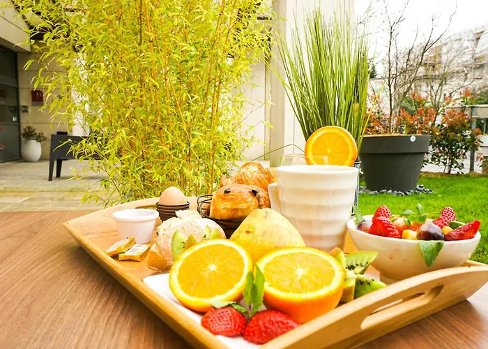 Campanile Paris Cdg Airport Villepinte 호텔 3*